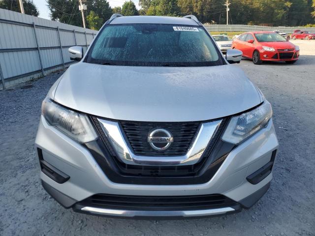 5N1AT2MT1KC820645 - 2019 NISSAN ROGUE S 银色 照片 5