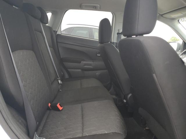 JA4AR3AUXLU029249 - 2020 MITSUBISHI OUTLANDER ES WHITE photo 11