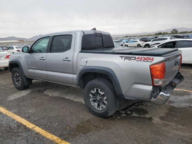 5TFCZ5AN6JX136992 - 2018 TOYOTA TACOMA DOUBLE CAB Gümüş fotoğraf 2