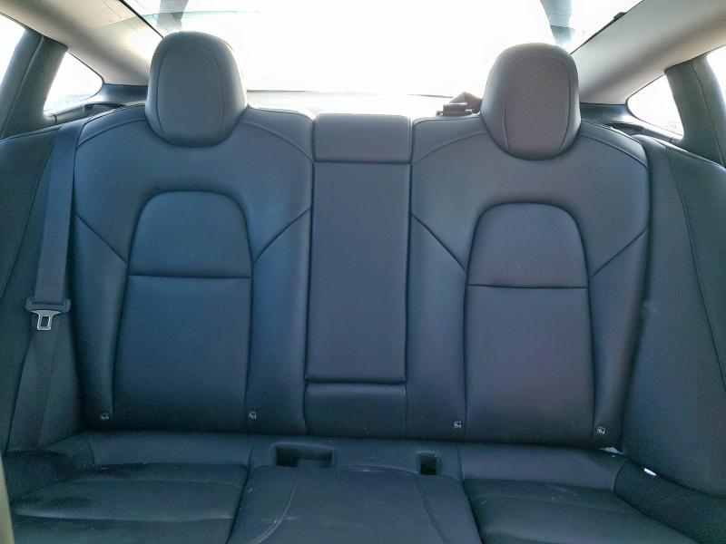 5YJ3E1EA4PF641198 - 2023 TESLA MODEL 3 Серый фото 10