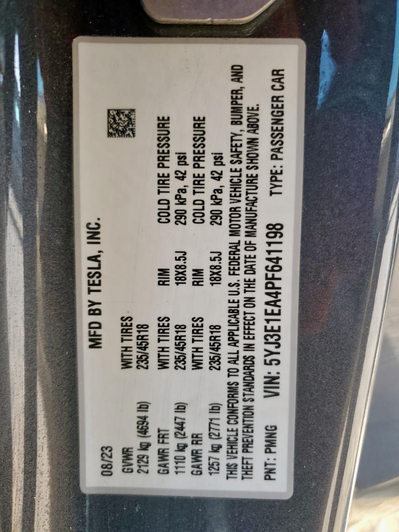 5YJ3E1EA4PF641198 - 2023 TESLA MODEL 3 Серый фото 14