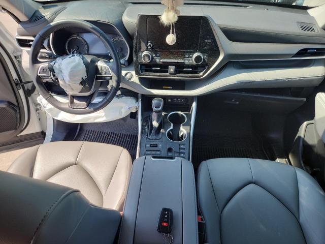 5TDKDRBH2PS502956 - 2023 TOYOTA HIGHLANDER L WHITE photo 8