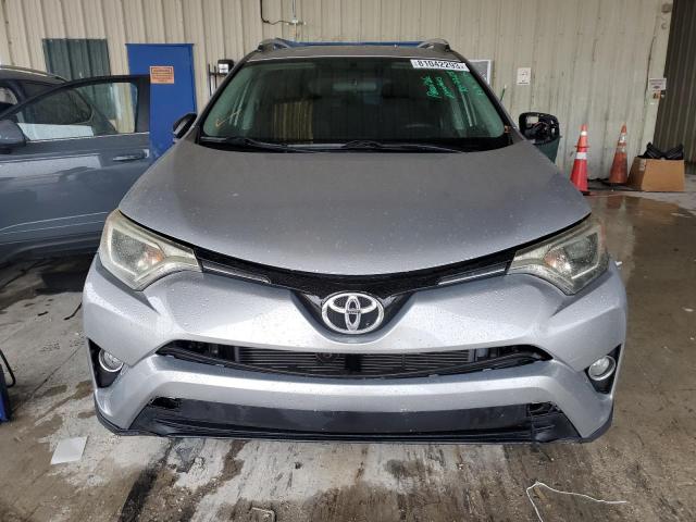 2T3ZFREV1GW311148 - 2016 TOYOTA RAV4 LE SILVER photo 5