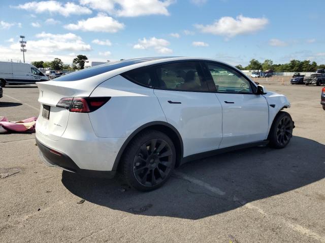 7SAYGDEE1NF565671 - 2022 TESLA MODEL Y Білий фото 3