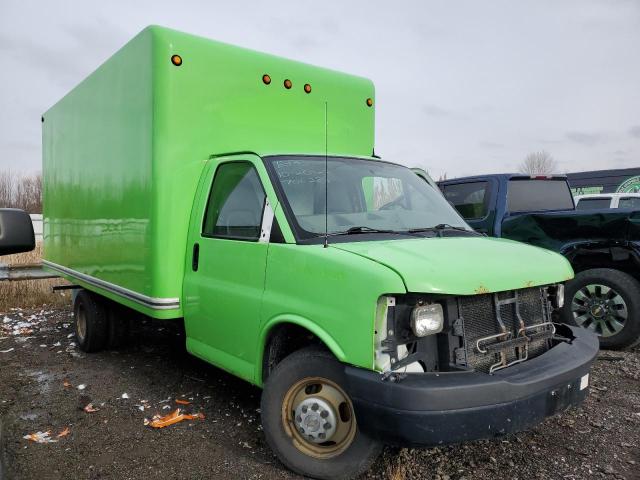 1GB3G3CG2E1127910 - 2014 CHEVROLET EXPRESS G3 GREEN photo 4