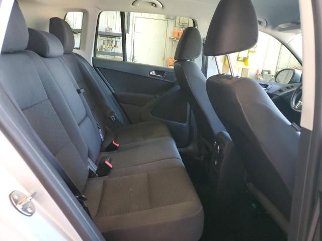 WVGAV7AX6FW510543 - 2015 VOLKSWAGEN TIGUAN S SILVER photo 11
