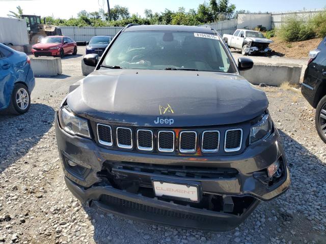 3C4NJDBB8MT563234 - 2021 JEEP COMPASS LATITUDE GRAY photo 5