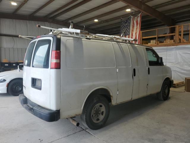 1GCWGFBA2E1117949 - 2014 CHEVROLET EXPRESS G2 白色 照片 3