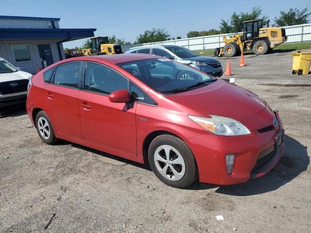 JTDKN3DU5D5633000 - 2013 TOYOTA PRIUS Қызыл фото 4