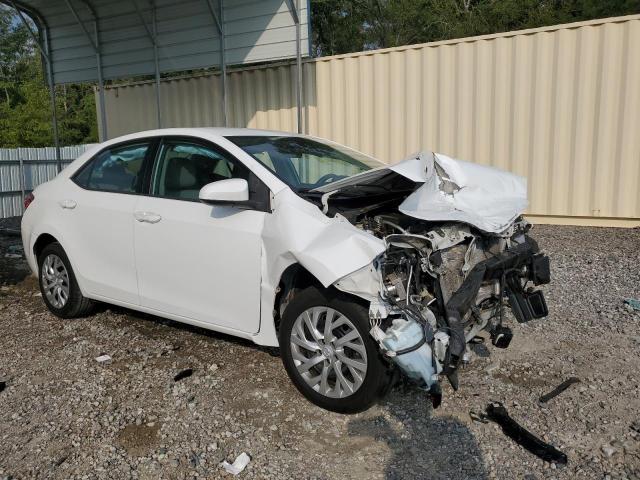 5YFBURHEXJP761630 - 2018 TOYOTA COROLLA L WHITE photo 4