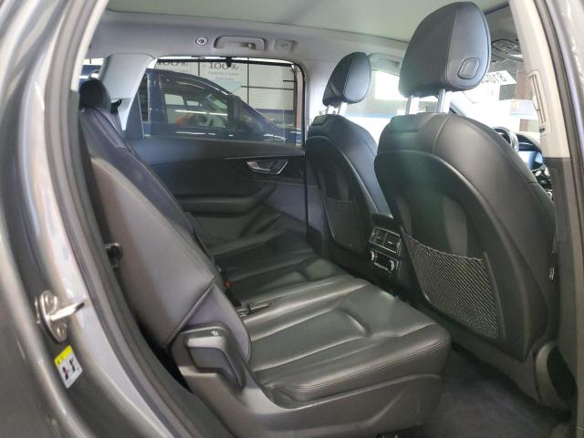 WA1VAAF7XJD027773 - 2018 AUDI Q7 PRESTIGE GRAY photo 11