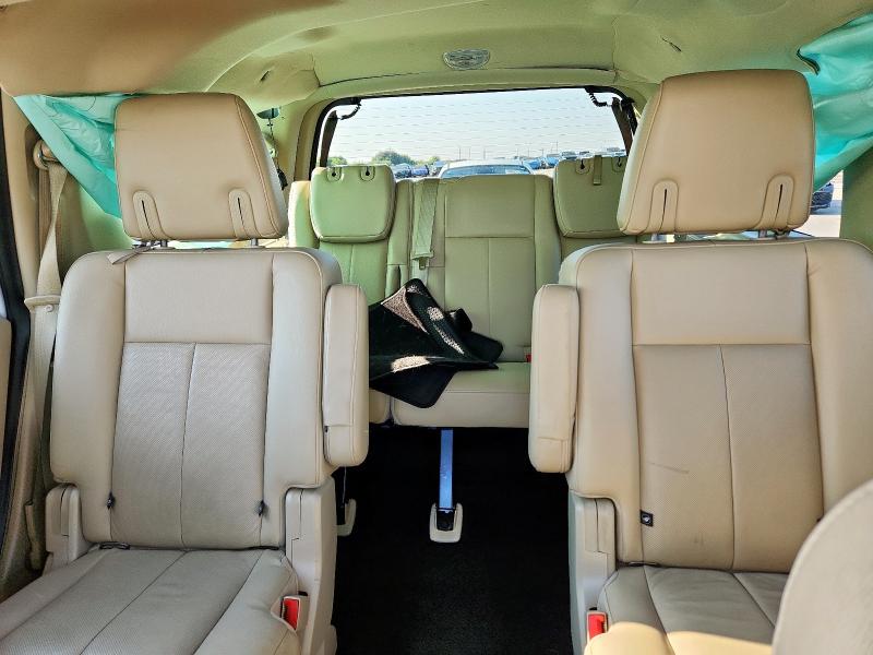 1FMJU1HT9FEF03269 - 2015 FORD EXPEDITION XLT 白色 照片 10