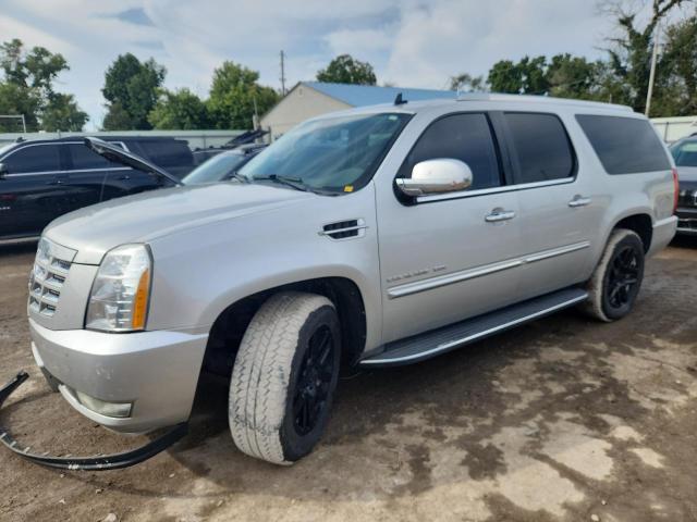 2011 CADILLAC ESCALADE ESV LUXURY, 