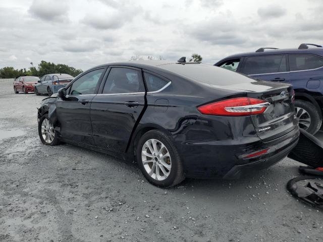 3FA6P0HD0LR161519 - 2020 FORD FUSION SE შავი ფოტო 2