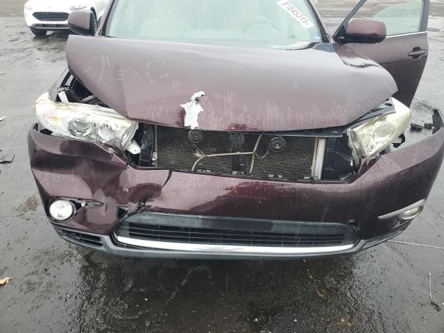 5TDZK3EH2CS064737 - 2012 TOYOTA HIGHLANDER BASE Коричневый фото 11