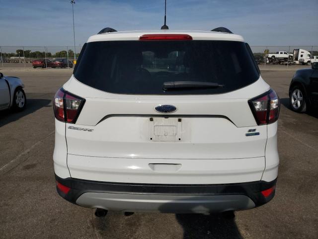 1FMCU9GD5JUC11098 - 2018 FORD ESCAPE SE WHITE photo 6