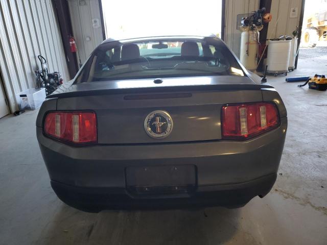 1ZVBP8AN7A5153828 - 2010 FORD MUSTANG GRAY photo 6