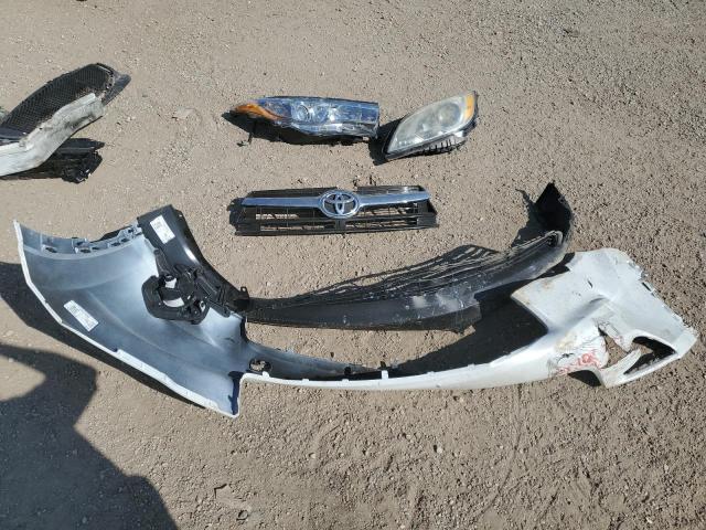 5TDJKRFH9GS349133 - 2016 TOYOTA HIGHLANDER XLE 白色 照片 12