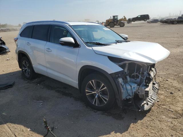 5TDJKRFH9GS349133 - 2016 TOYOTA HIGHLANDER XLE 白色 照片 4