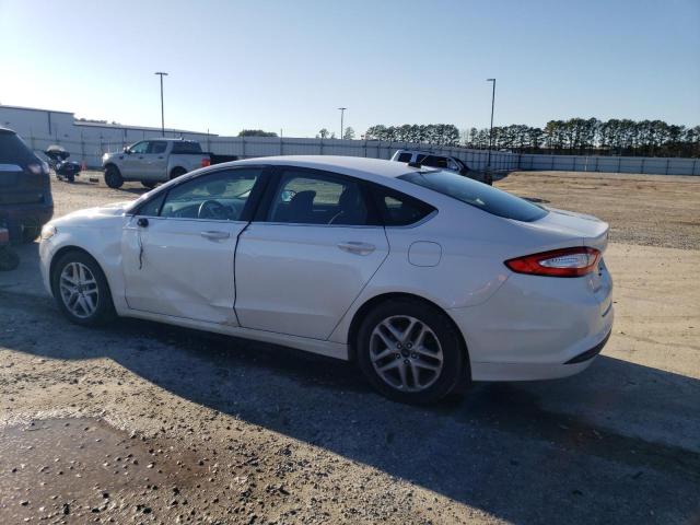 3FA6P0H78GR364075 - 2016 FORD FUSION SE WHITE photo 2