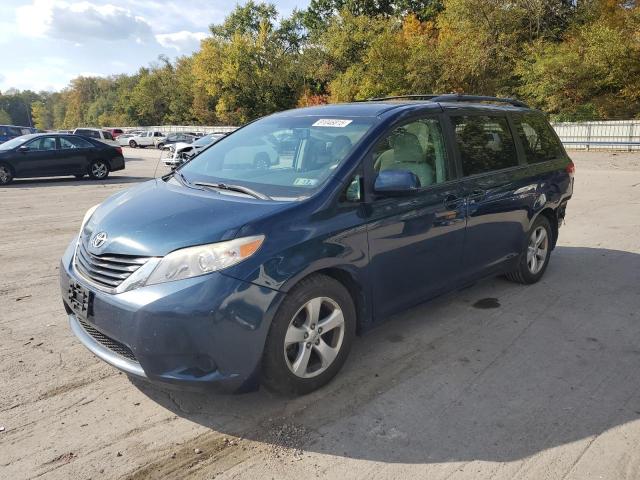 2012 TOYOTA SIENNA LE, 