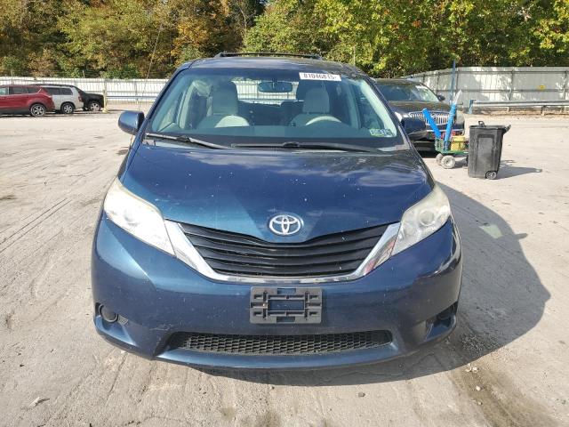 5TDKK3DCXCS265129 - 2012 TOYOTA SIENNA LE Blau Foto 5