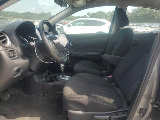 3N1CN7AP5KL815449 - 2019 NISSAN VERSA S Grau Foto 7