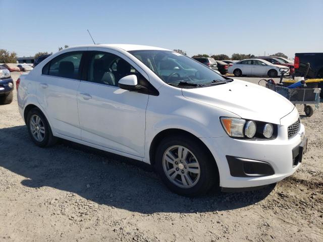 1G1JC5SG9G4150722 - 2016 CHEVROLET SONIC LT WHITE photo 4