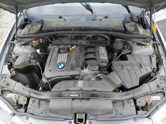 WBAPH7C51BE678346 - 2011 BMW 328 I GRAY photo 11