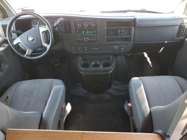 1GCWGGCG6D1122658 - 2013 CHEV EXPRESS G2500 WHITE photo 8