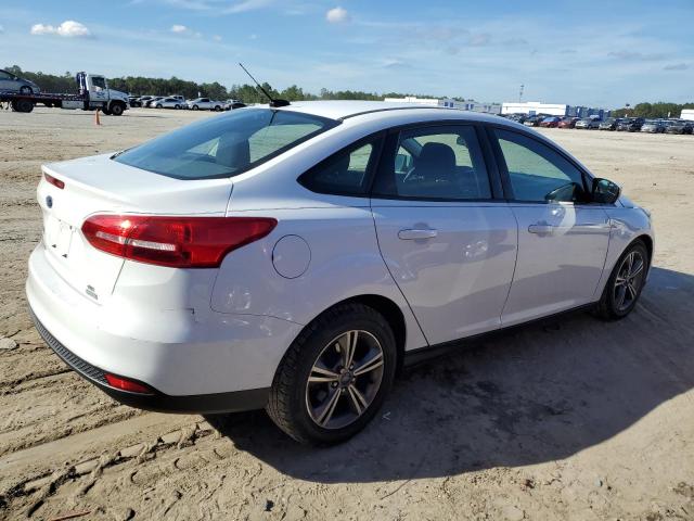 1FADP3FE8HL218799 - 2017 FORD FOCUS SE WHITE photo 3