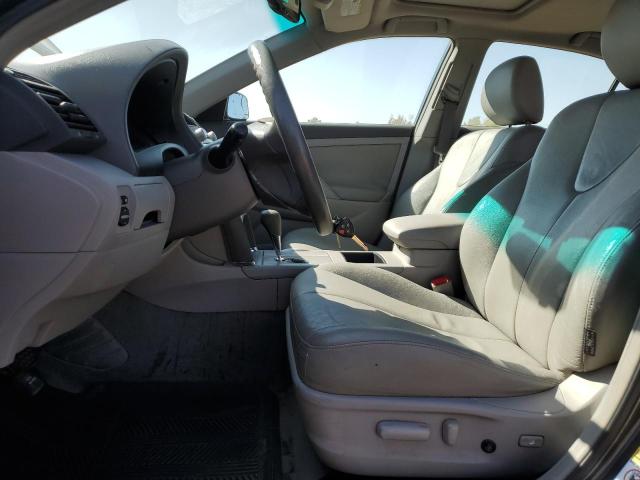 4T1BK46K97U038828 - 2007 TOYOTA CAMRY LE GRAY photo 7