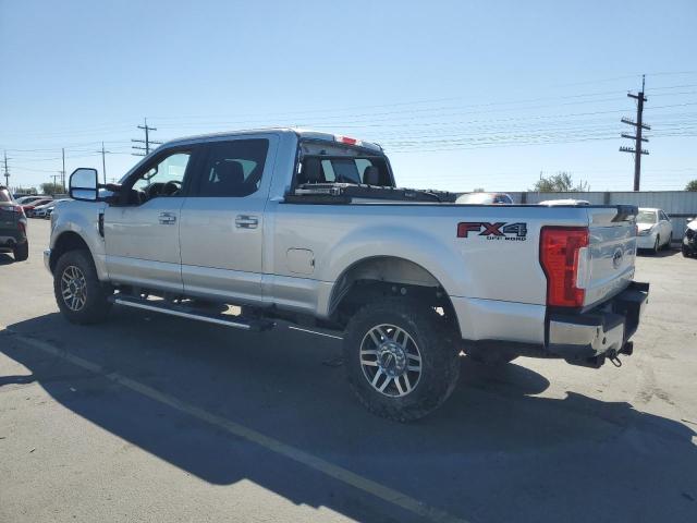 1FT7W2B68KEE95063 - 2019 FORD F250 SUPER DUTY SILVER photo 2