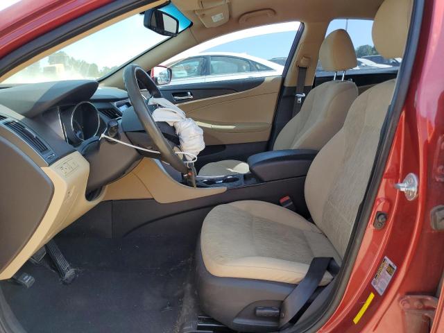 5NPEB4AC2DH537591 - 2013 HYUNDAI SONATA GLS أحمر صورة 7