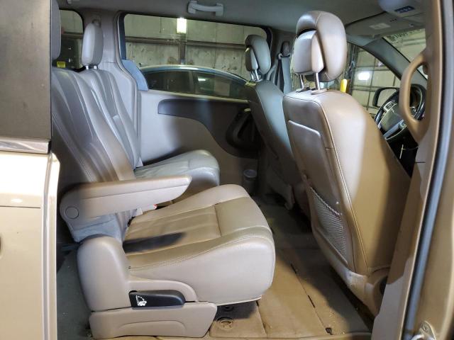 2C4RC1BG0FR661895 - 2015 CHRYSLER TOWN & COU TOURING ოქროსფერი ფოტო 11