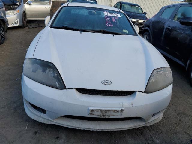 KMHHM65D85U164100 - 2005 HYUNDAI TIBURON WHITE photo 5