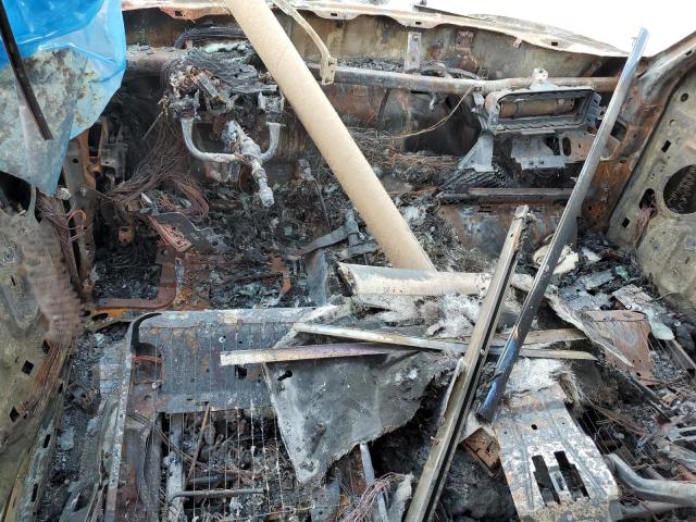 5LMEU27R32LJ02414 - 2002 LINCOLN NAVIGATOR WHITE photo 8