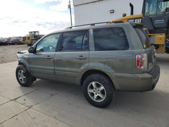 5FNYF18767B032956 - 2007 HONDA PILOT EXL GREEN photo 2