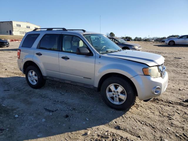 1FMCU03198KA43849 - 2008 FORD ESCAPE XLT SILVER photo 4