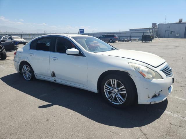 JN1CV6AP5DM725575 - 2013 INFINITI G37 BASE WHITE photo 4