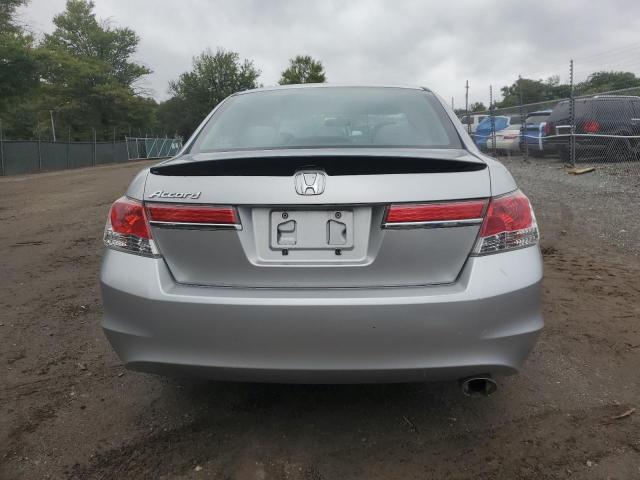 1HGCP2F47CA154333 - 2012 HONDA ACCORD LXP Күміс фото 6