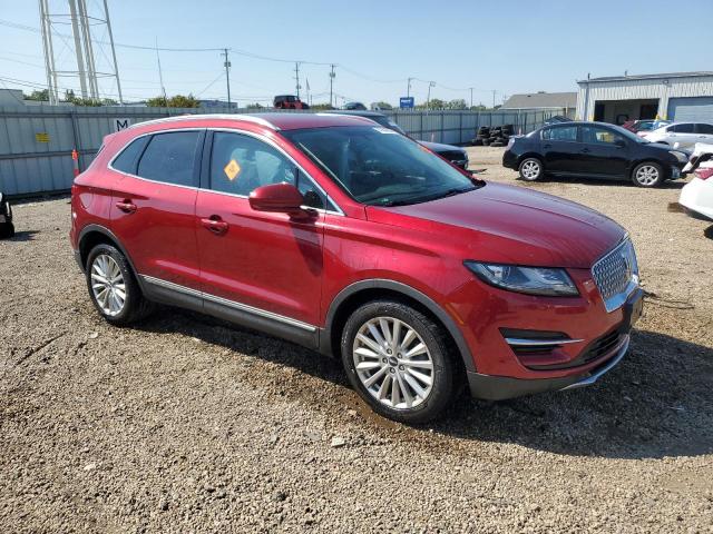 5LMCJ1C91KUL18630 - 2019 LINCOLN MKC RED photo 4