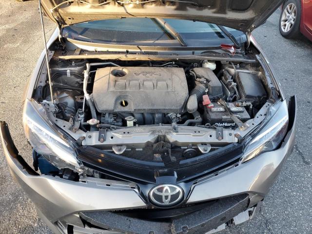 2T1BURHE7HC945417 - 2017 TOYOTA COROLLA L GRAY photo 11