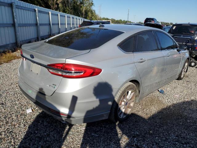 3FA6P0LUXHR295565 - 2017 FORD FUSION SE HYBRID SILVER photo 3