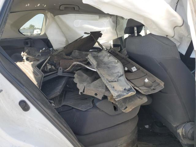 4T3RWRFVXNU056348 - 2022 TOYOTA RAV4 XLE WHITE photo 11