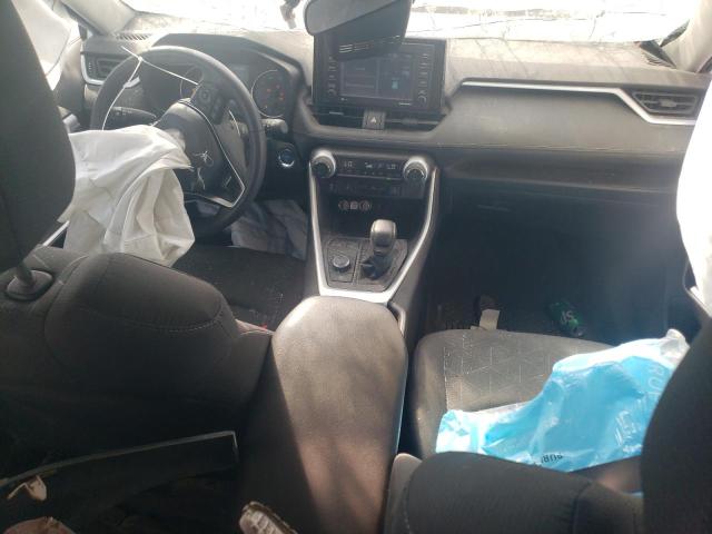 4T3RWRFVXNU056348 - 2022 TOYOTA RAV4 XLE WHITE photo 8