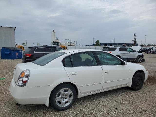 1N4AL11D52C133685 - 2002 NISSAN ALTIMA BASE თეთრი ფოტო 3