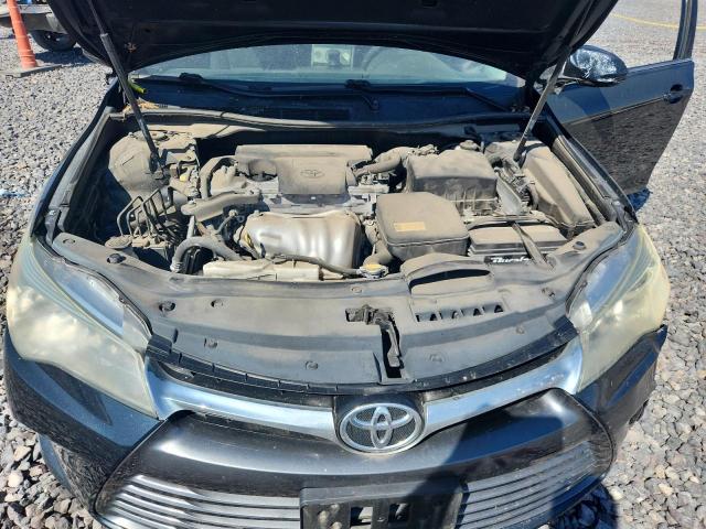4T4BF1FK0FR491744 - 2015 TOYOTA CAMRY LE 灰色 照片 11