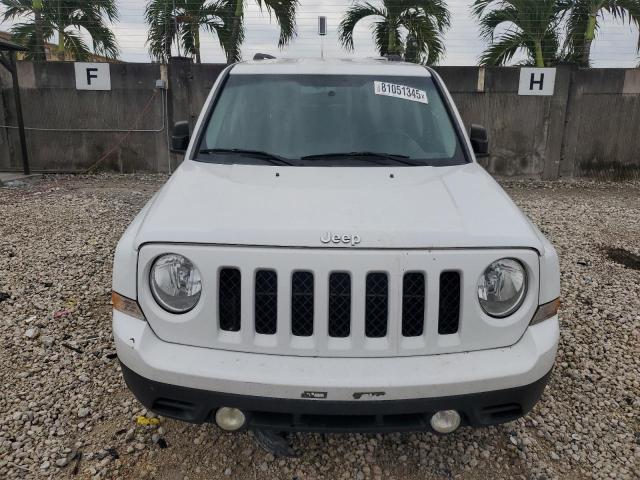 1C4NJPBA0FD325654 - 2015 JEEP PATRIOT SPORT WHITE photo 5