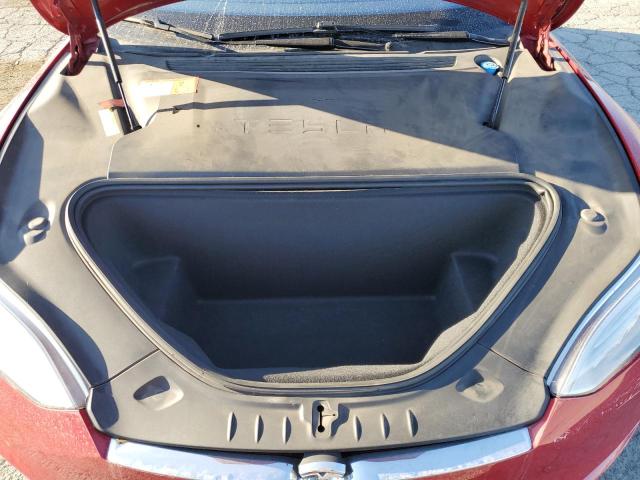 5YJSA1E11GF157397 - 2016 TESLA MODEL S RED photo 11